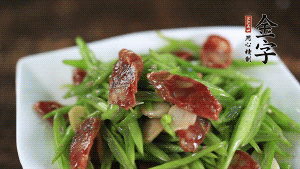 出鍋前加適量鹽即可。