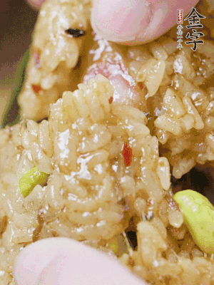 冷水下鍋煮3-4小時(shí)。